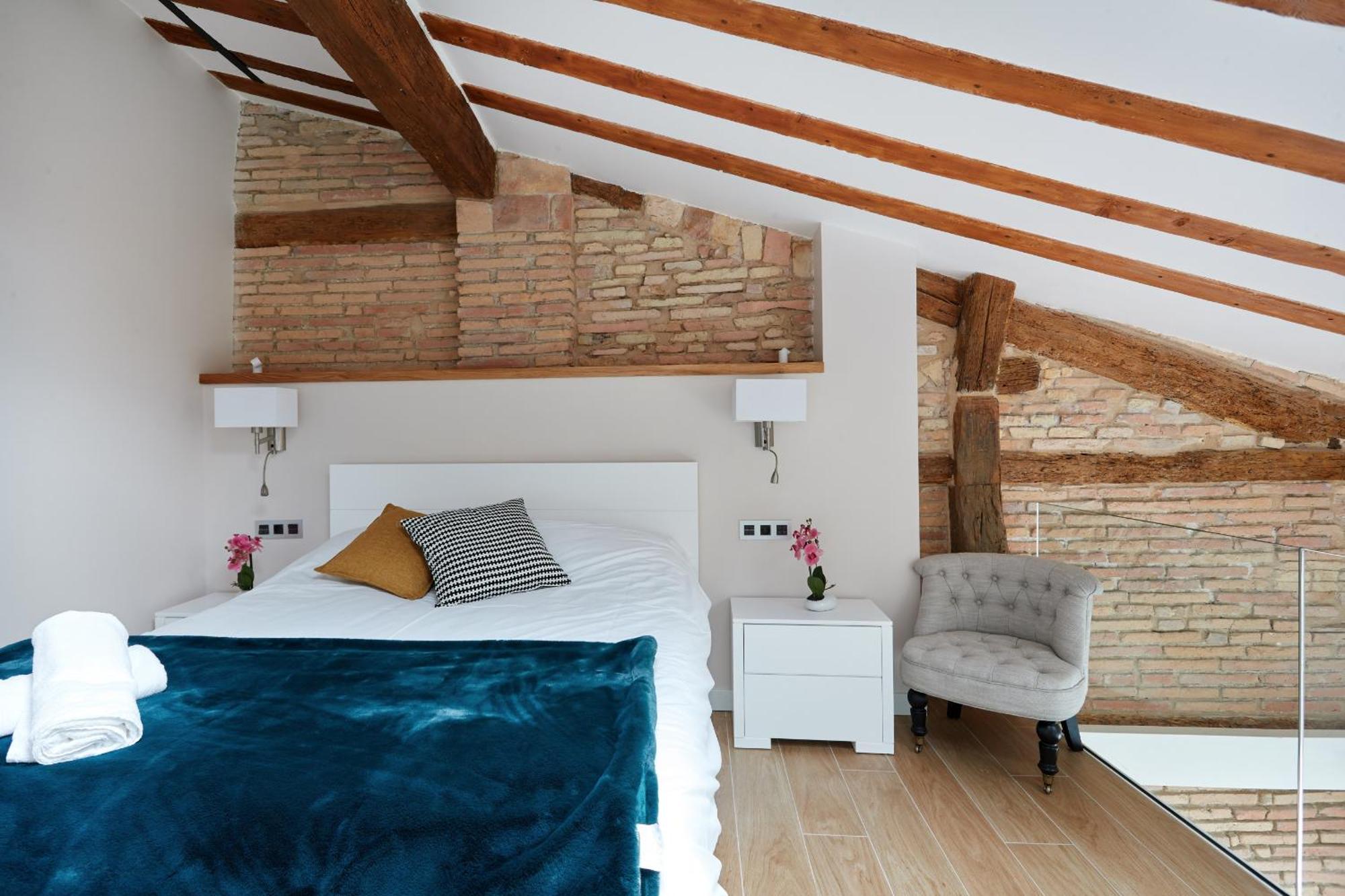 Appartamento Tuapartamento - Boutique Plaza Del Castillo 29 Pamplona Esterno foto